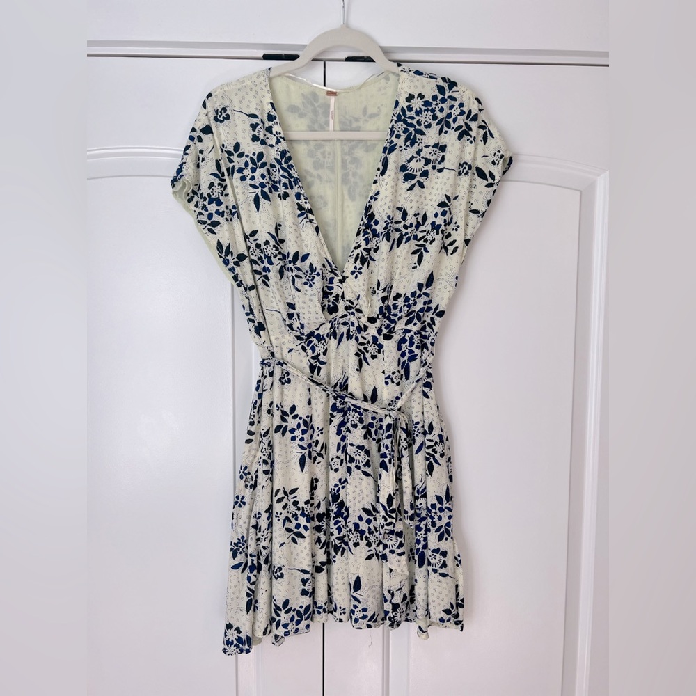 Beautiful Free People Short Sleeve Dress